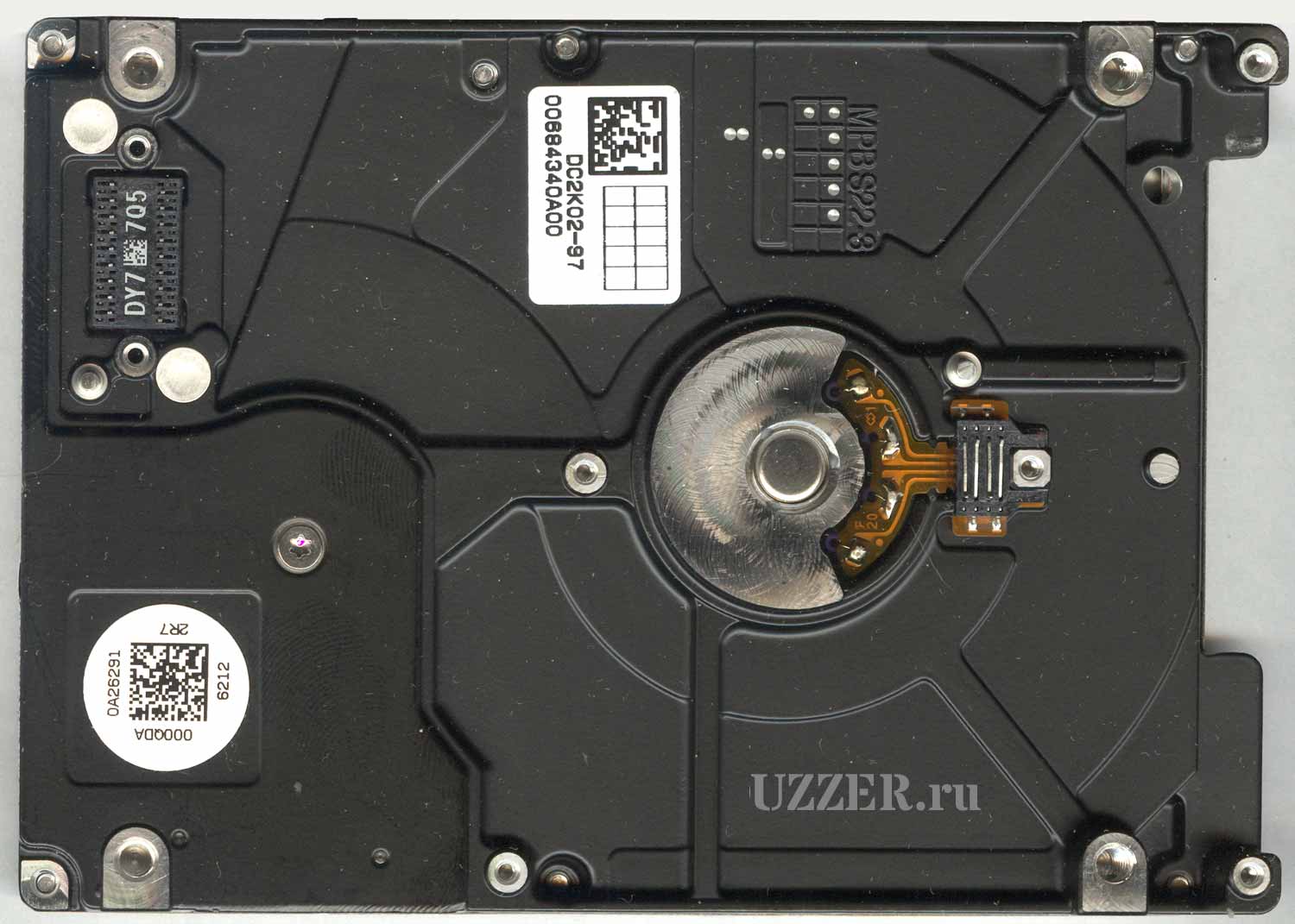 Hitachi Travelstar HTS421260H9AT00 полная разборка HDD ноутбука