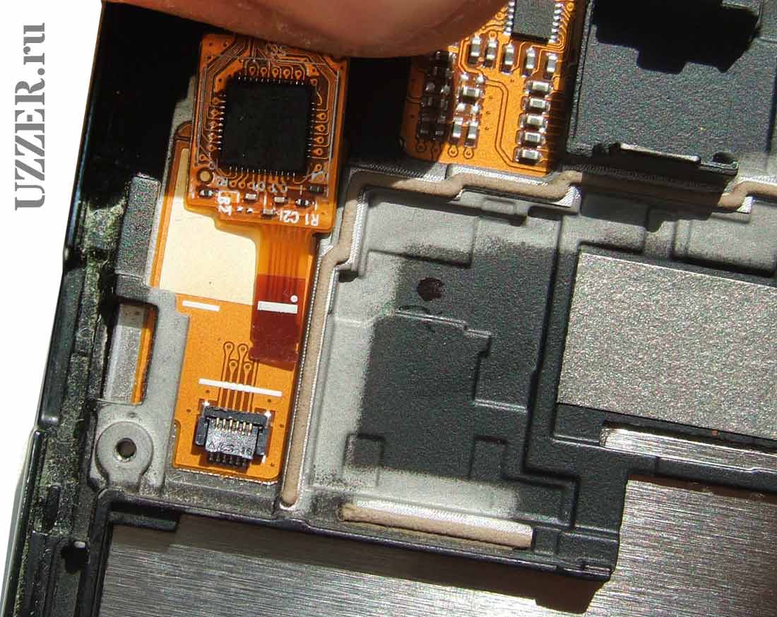 отключаем тачскрин для его замены на смартфоне Samsung GT-I8262