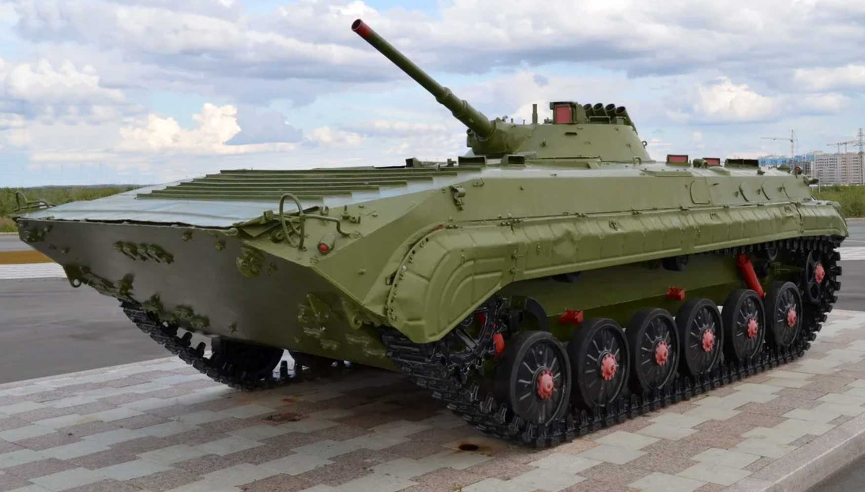 БМП-1 советская легкая машина поддержки пехоты
