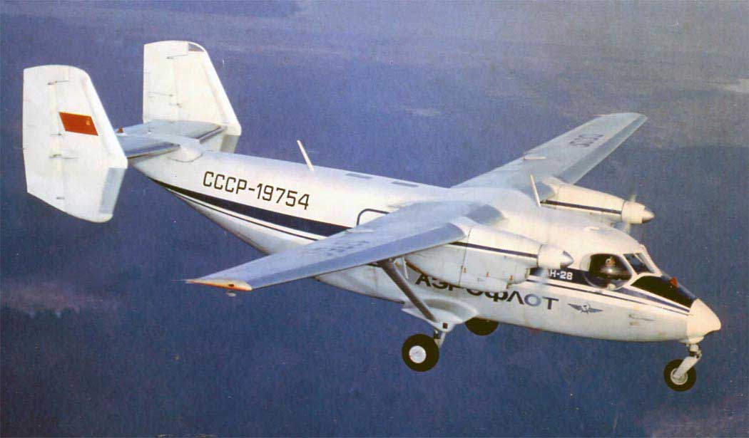Советский малый самолет Ан-28 летает до сих пор